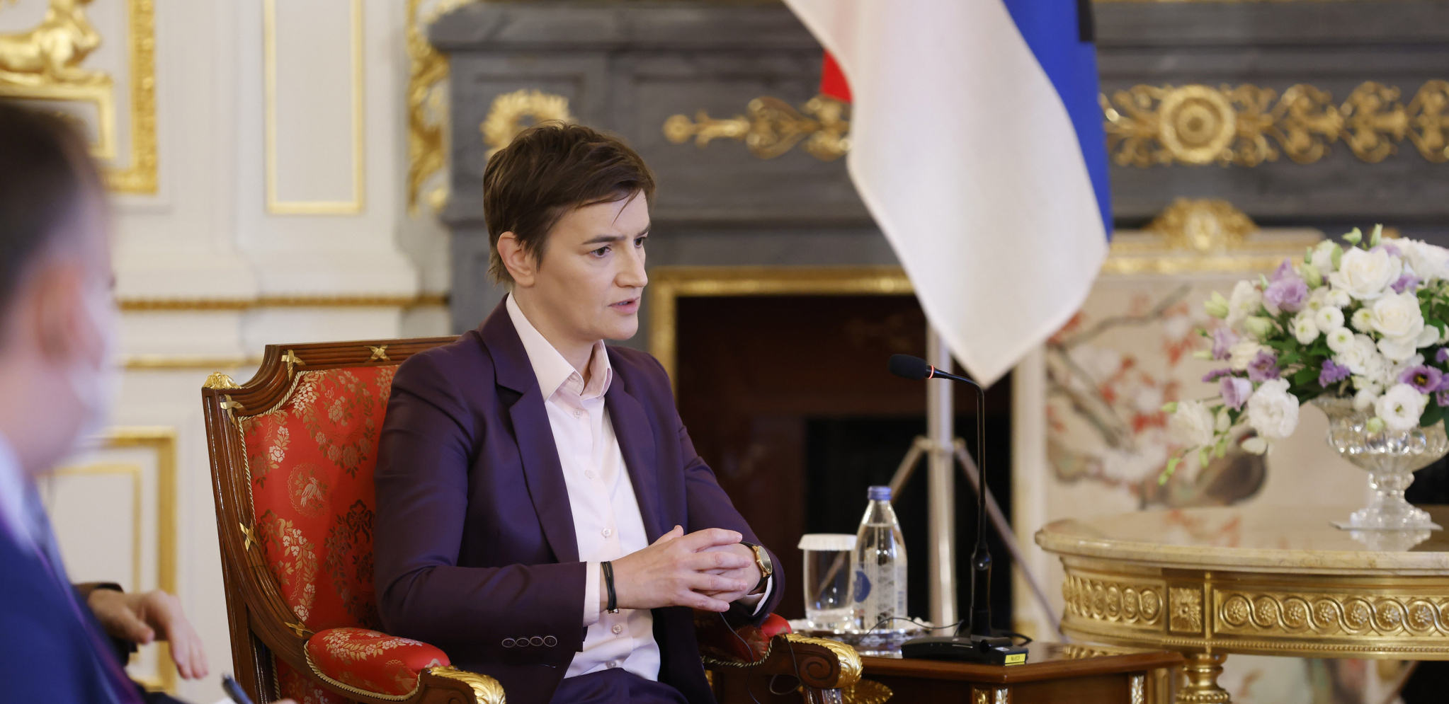 "NEDELJU VIDIM KAO SUMRAK DEMOKRATIJE" Premijerka Brnabić: Jedva čekam da pitam Eskobara kada će taj januar 2023. da stigne! (VIDEO)