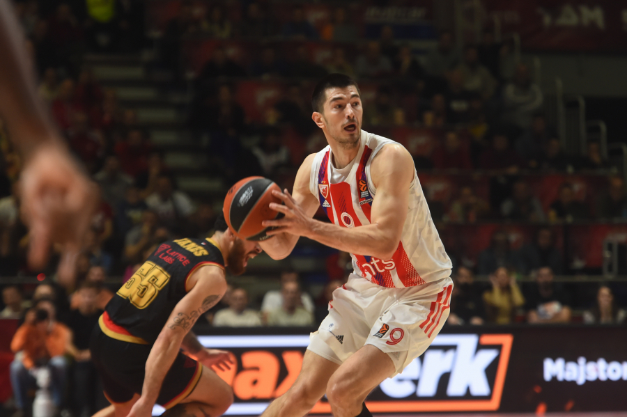 ZVEZDINA POEZIJA Kiša trojki i atraktivnih poteza, Obradovićev Monako razbijen u krcatom 