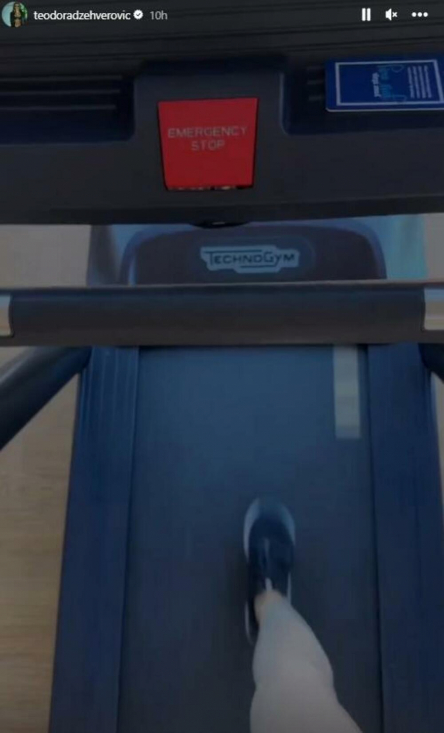 IZAZVALA LAVINU KOMENTARA Teodora Džehverović uživa na odmoru u Egiptu (FOTO)