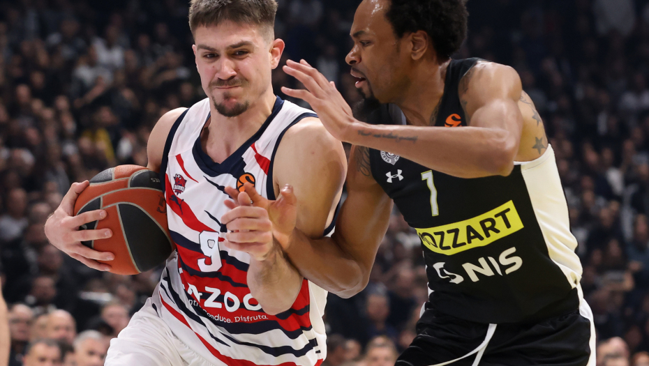 PARTIZAN SERVIRAO ŠPANCIMA OSVETU SA KAMATOM Crno-beli trojkama razbili Baskoniju u grotlu "Arene"