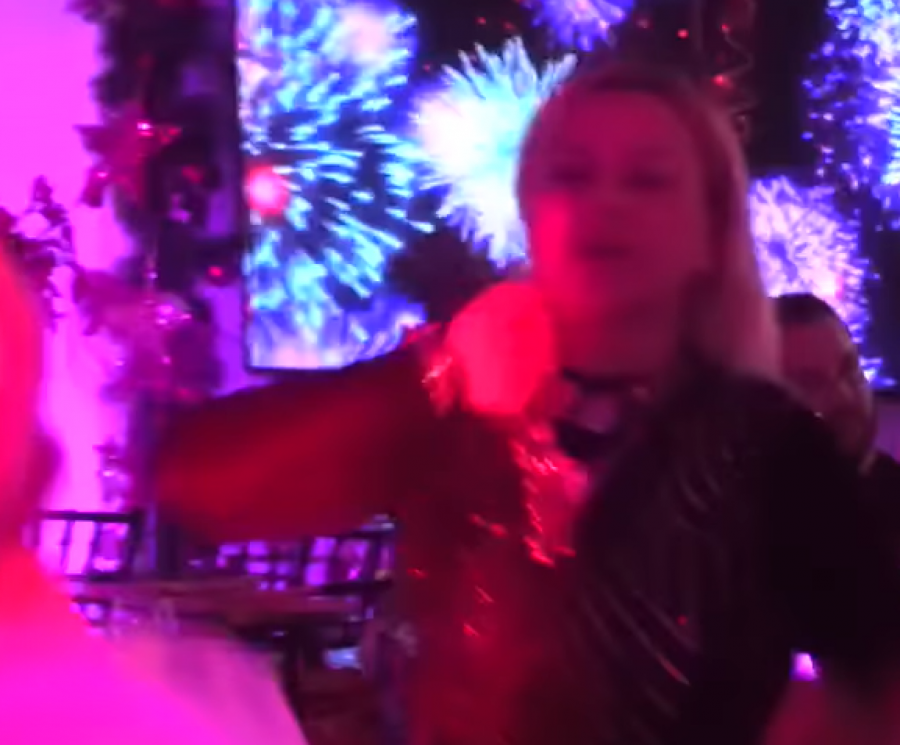 KOMENTARI SAMO PLJUŠTE Marija Kulić zapalila plesni podijum OVAKVU JE DO SADA NISTE VIDELI (VIDEO)