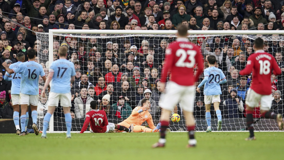 ŽIVI JUNAJTEDOV SAN O TITULI "Đavoli" za tri minuta "okrenuli" Siti, o izjednačujućem golu će se dugo pričati (VIDEO)