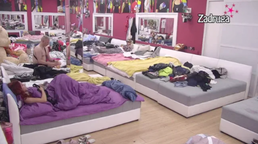 HAOS PALČICE I NECE Zadrugarka ga BRUTALNO NAPALA, svađa dostigla vrhunac, KRAJ JE!