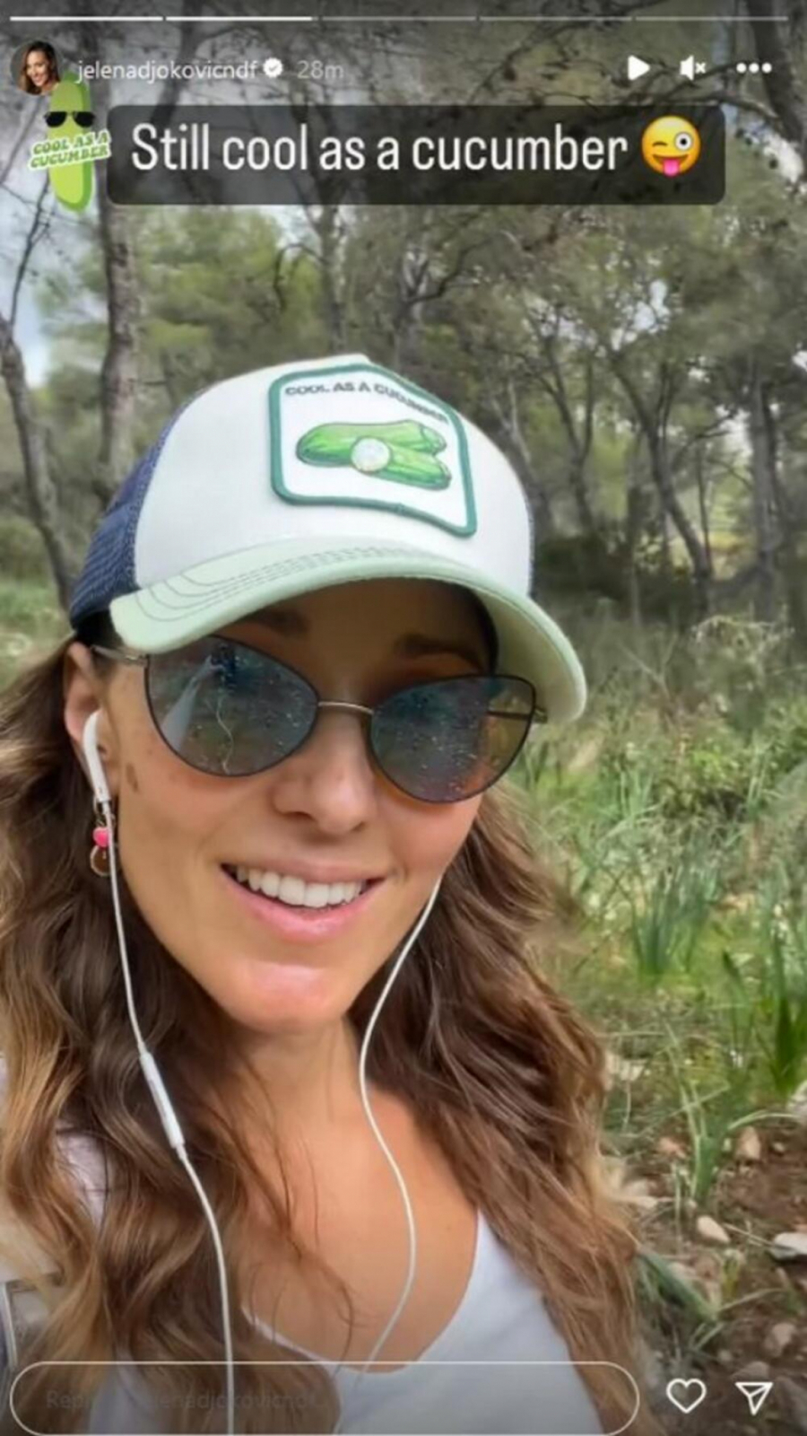 EVO KAKO ZAPRAVO JELENA ĐOKOVIĆ IZGLEDA BEZ TRUNKE ŠMINKE Mnogi ne mogu da veruju, KONAČNO SE VIDI PRAVA SLIKA (FOTO)