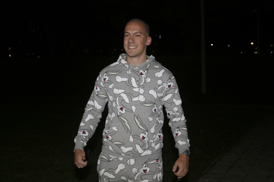 BIVŠA ZAPOSLENA KOD BAKE PRASETA ZAJECALA NA SAV GLAS Tvrdi da ju je trudnu otpustio u 5. mesecu, ne može da veruje šta joj je uradio!