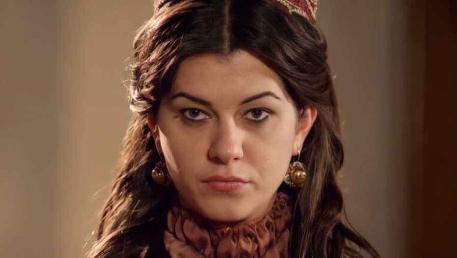 OVAKO DANAS IZGLEDA NIGAR KALFA Glumica je poreklom iz bivše Jugoslavije, a u ovome uživa