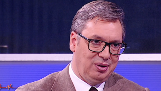 IMAM JEDNU DOBRU VEST ZA LJUDE Vučić govorio o srpskoj ekonomiji, pa spomenuo PLATE