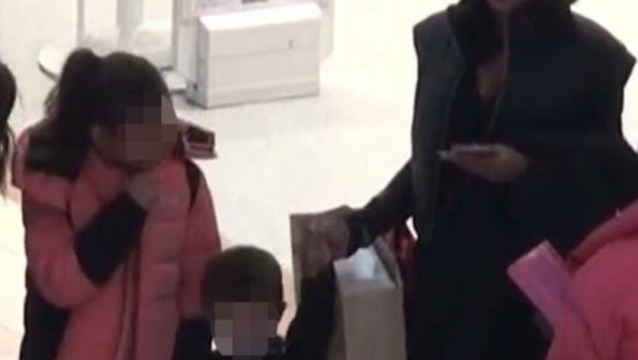 Aleksandra Subotić Paparaco lov 