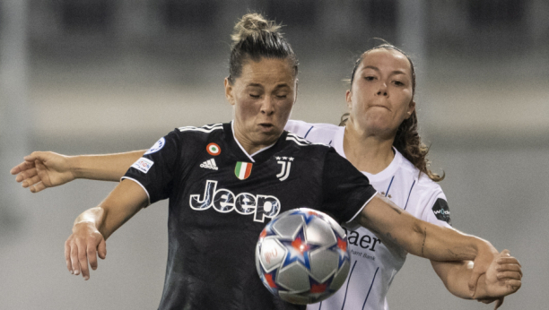 ŽENA, MAJKA, KRALJICA Fudbalerka s Islanda rodila sina pa PREŽIVELA PAKAO!