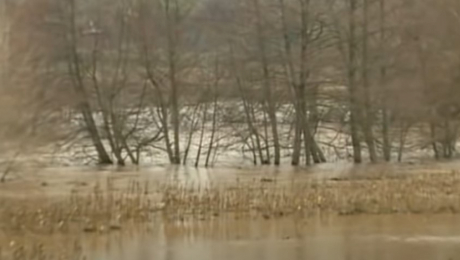 IBAR SE IZLIO U UŠĆU Fabrika pod vodom!