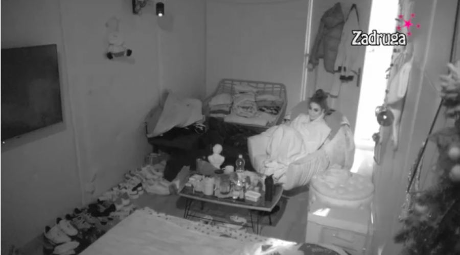 NE MOŽE DA PREĐE PREKO BIVŠIH Filip Car zamerio Maji sve momke sa kojima je bila, 