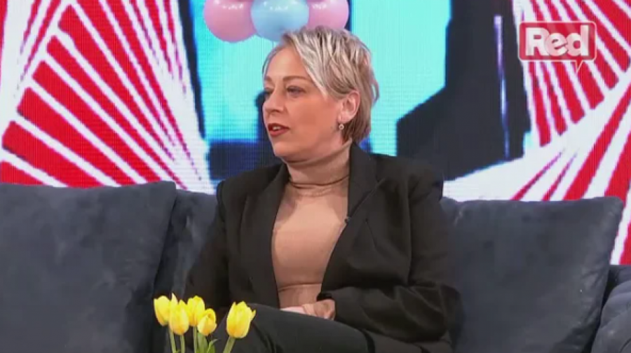 TAKMIČARKA DOBILA OTKAZ ZBOG ZADRUGE NAKON IZLASKA Govorilo se da je varala supruga u njihovom hotelu, otkrila da će TUŽITI MATORU!