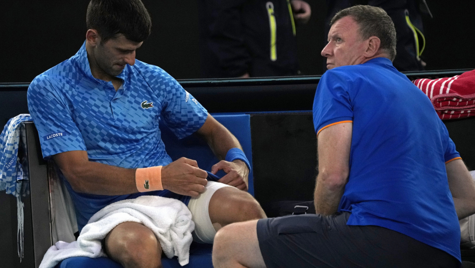 GLADIJATOR ĐOKOVIĆ SLAVIO U BALKANSKOM DERBIJU Nikada ne otpisujte srce šampiona - Novak se borio kao ranjeni lav i nastavio pohod ka desetoj tituli