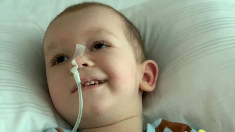 Nemanja ima pet godina, a zbog morbila je nepokretan