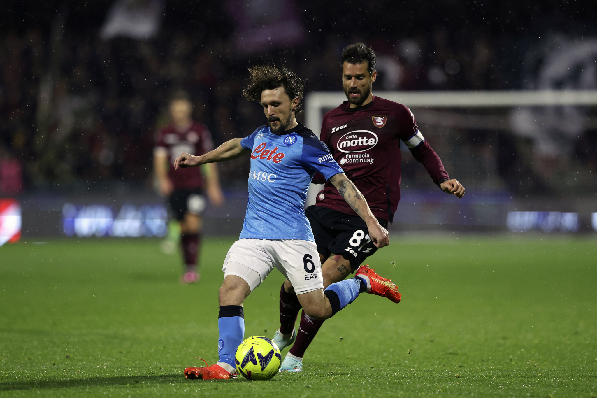 NOVI KORAK KA SKUDETU Napoli preskočio i Salerno, ali ima još ovoliko da se igra u Italiji