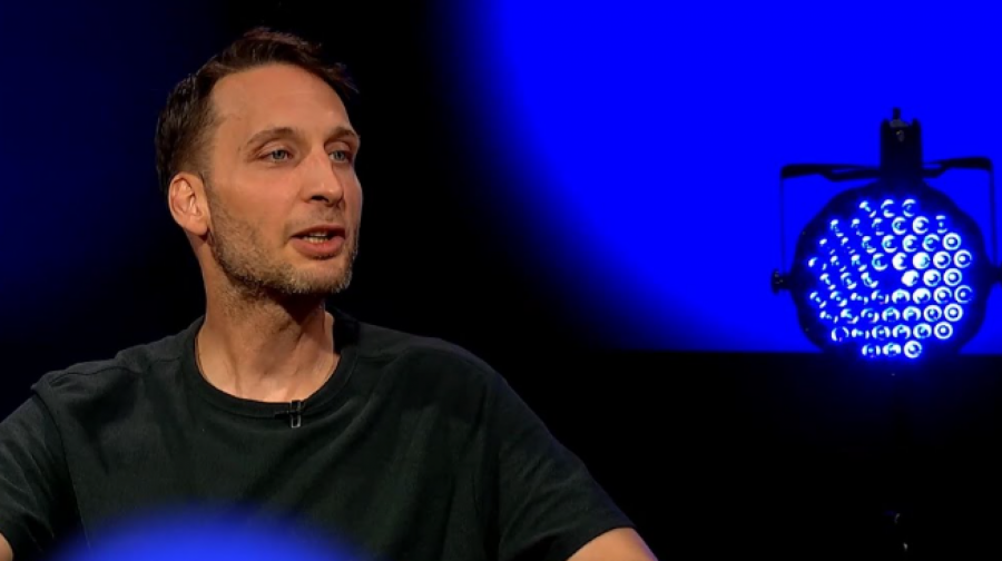 MILENIN DEČKO NAPISAO POSLEDNJU PESMU DŽEJA RAMADANOVSKOG Mnogi su plakali uz nju, a malo ko zna da je on autor!