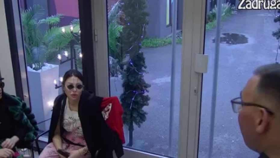 "OGAVNE STVARI JE PRIČAO O TEBI" Zadrugari otvaraju Maji oči, otkrili Filipov plan: SVAŠTA ĆE BITI