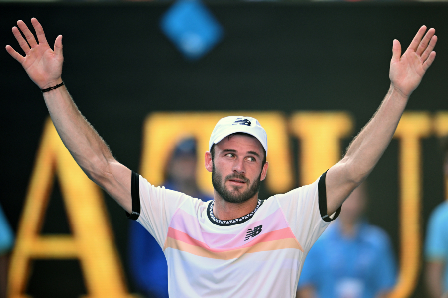 KO JE TOMI POL KOJI ČEKA ĐOKOVIĆA U POLUFINALU? Amerikanac ne podnosi Novaka, napao ga kad mu je bilo najteže, nije hteo da se rukuje sa njim, a devojka mu je se*s bomba (FOTO)