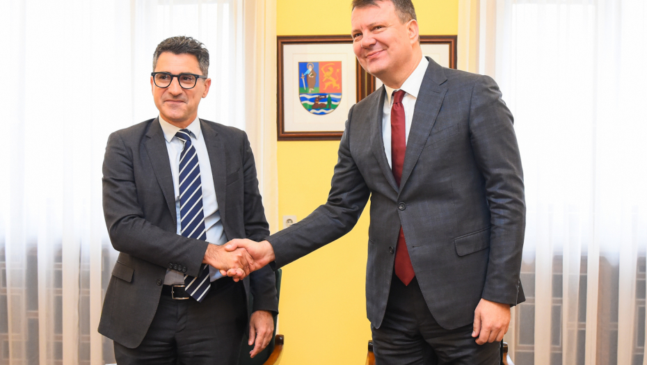 MIROVIĆ Za unapređenje energetske efikasnosti javnih objekata u Vojvodini 16 miliona evra