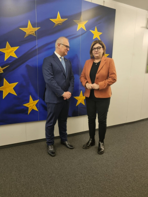 VESIĆ ZADOVOLJAN RAZGOVORIMA Kada je u pitanju transport, EU nas tretira kao članicu