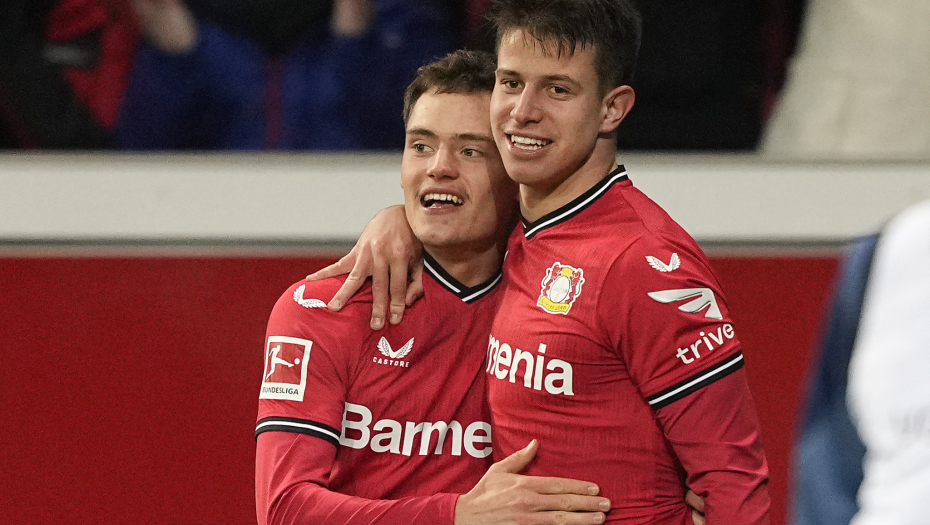 ĆABIJEV LEVERKUZEN SE NE ŠALI Bajer vezao četvrtu pobedu, Alonso pokazao zašto ga želi Real