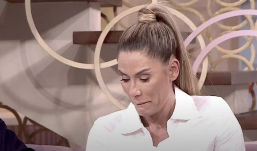 ZVEZDANOVA ŽENA SE GUŠI U SUZAMA Sutra ulazi u Zadrugu, NAJAVILA DA ĆE GA UNIŠITITI, otkrila STRAVIČNU ISTINU O NJEMU