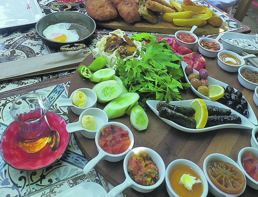 KAKO DA PROĐETE JEFTINIJE NA LETOVANJU U TURSKOJ Korisni saveti od iskusnog Turčina u Srbiji