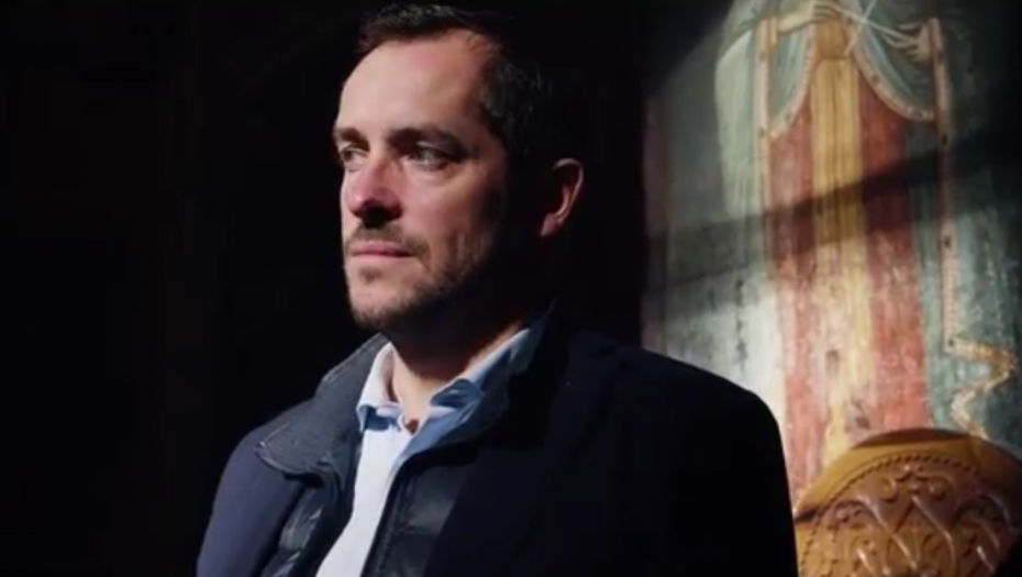 SRBI SVAKODNEVNO TRPE MALTRETIRANJA I PONIŽENJA Francuski evroparlamentarac Nikola Bej za Alo! - Režim u Prištini prisvaja vašu istorijsku kolevku