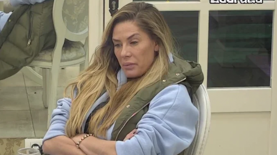 DRUGARICA ZVEZDANOVE BIVŠE ŽENE RAZOTKRILA STRAVIČNE DETALJE Razvezala jezik i spomenula NASILJE, a onda raskrinkala i šok istinu o Aleksandri Nikolić!