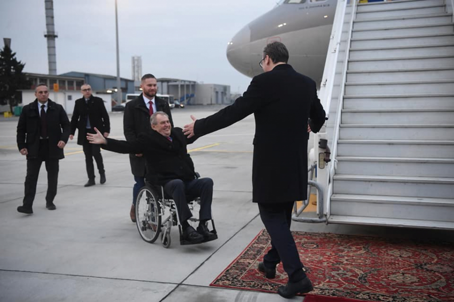 VELIKA ČAST DRAGOG PRIJATELJA Miloš Zeman za oproštajnu posetu odabrao Srbiju, predsednik Češke nekoliko puta stao u odbranu naše zemlje i naroda