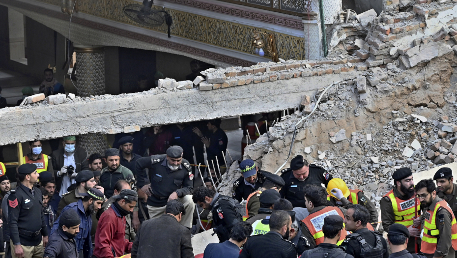 RASTE BROJ ŽRTAVA U PAKISTANU U džamiji bilo više od 300 ljudi