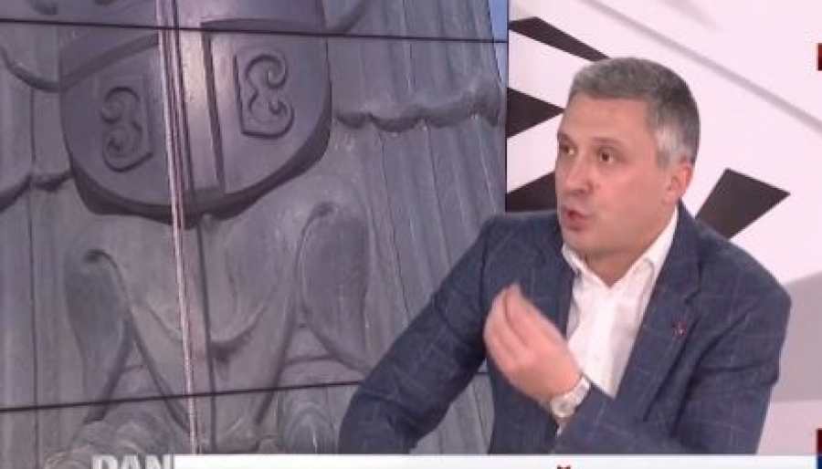 PUKLA TIKVA MEĐU DESNIČARIMA Lažne patriote zaratile međusobno: Miloš i Milica u žestokom sukobu oko toga ko će biti šef