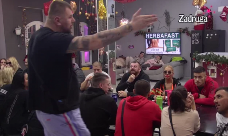 HAOS U ZADRUZI Janjuš napravio pometnju u 