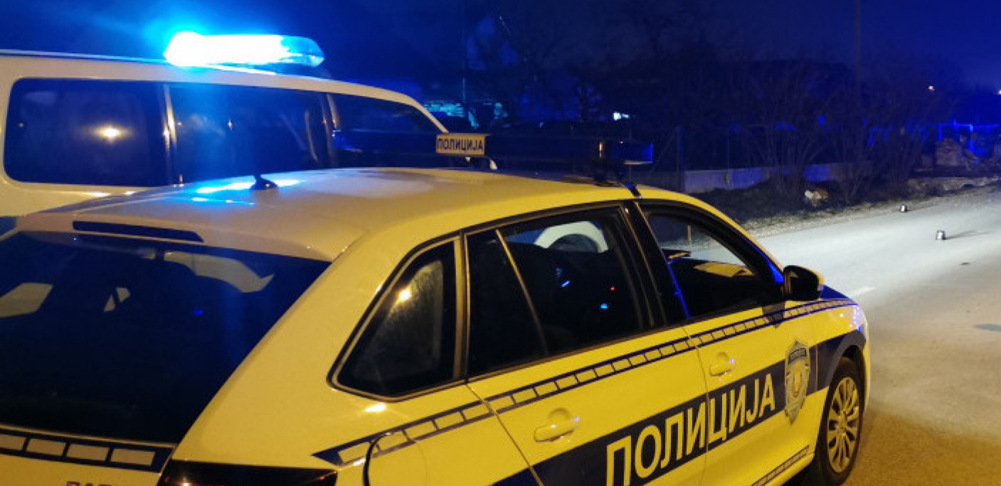OBORIO RADNICU MENJAČNICE NA POD I TRAŽIO NOVAC Pokušaj pljačke u širem centru Čačka - razbojnik pobegao, policija za njim traga!
