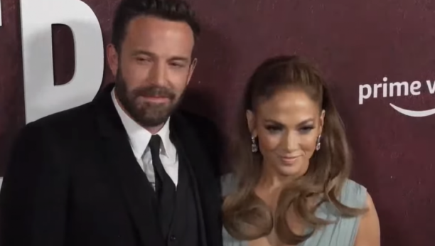 MILIONI LJUDI ŠOKIRANO GLEDAJU OVAJ VIDEO Džej Lo pogledom "iskasapila" Bena, on se pravda kao dete, a sve zbog jedne čaše!