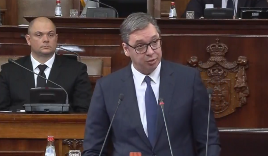 (UŽIVO) POSEBNA SEDNICA SKUPŠTINE O KiM Vučić: Vi junaci da me bijete? (FOTO/VIDEO)