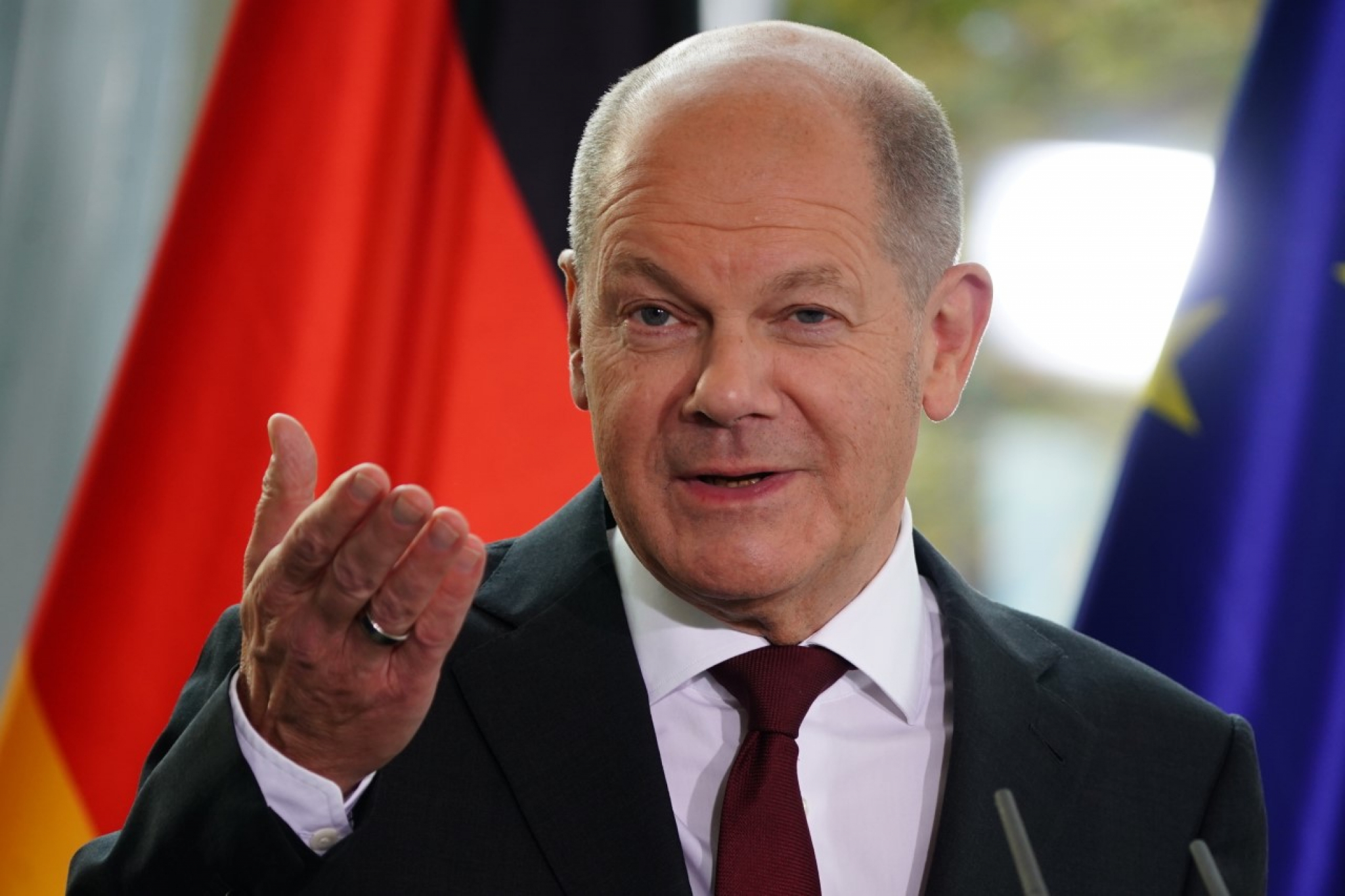 ISTI SCENARIO Na meti sve što bi moglo da donese bilo kakvu korist Srbiji: Uništili projekat litijuma, sad  smeta i zlato!