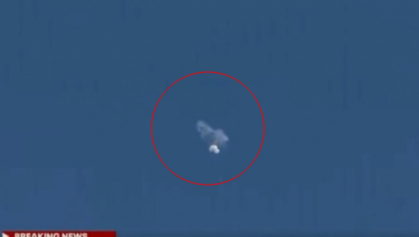 OBJAVLJEN SNIMAK OBARANJA KINESKOG ŠPIJUNSKOG BALONA Bajden dao odobrenje da se balon sruši iznad Atlantskog okeana (VIDEO)