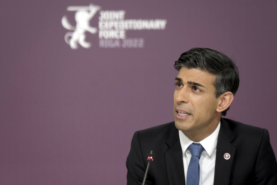 BRITANCI DANAS NA BIRALIŠTIMA Povratak Laburista, Torijevci pred raspadom