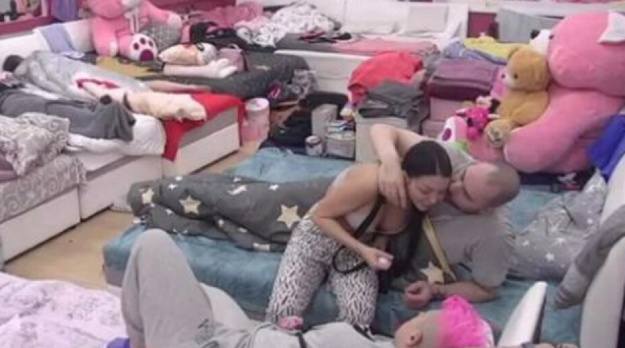 ZVEZDAN I MAJA U AKCIJI Prevario ženu, šutnuo ljubavnicu, a sada se bacio na Marinkovićevu, ŠOK! (FOTO)