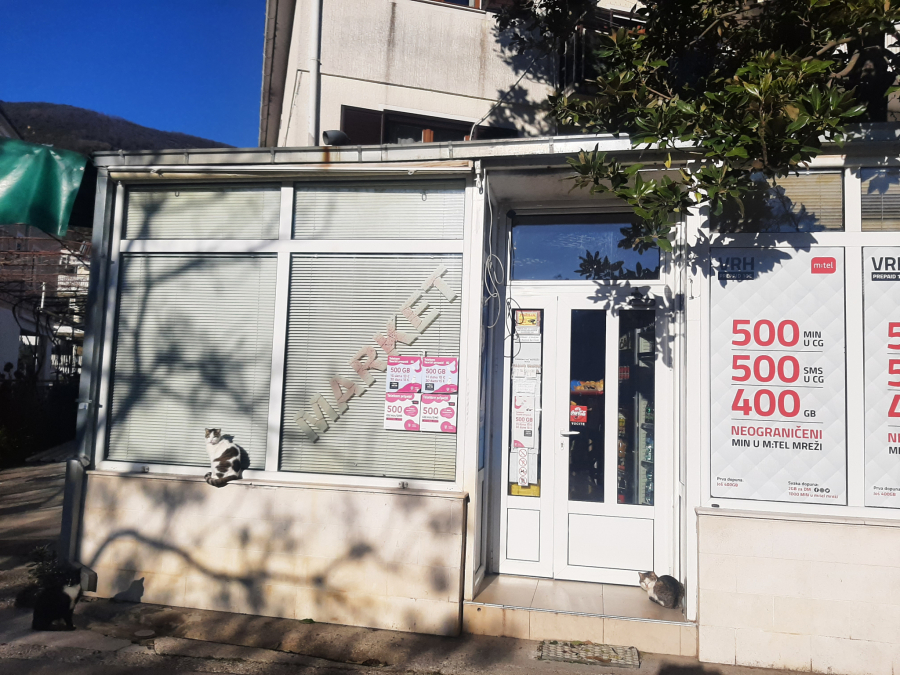 RIJALITI PLUS U CRNOJ GORI Đuričići nestali iz Đenovića, prodaju porodičnu kuću:  ŠOKANTNE TVRDNJE KOMŠIJA (VIDEO)