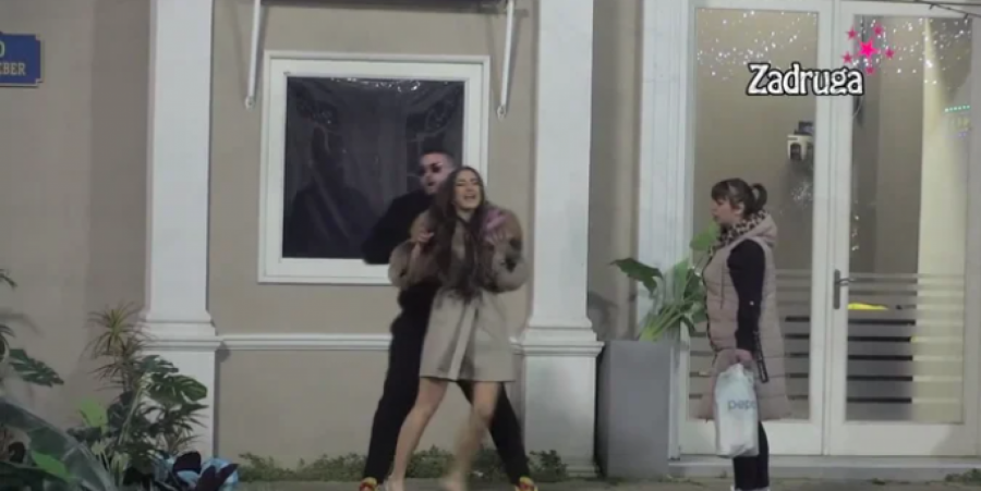 TRESE SE CELO IMANJE OD ANĐELINOG URLIKANJA Zadrugarka napravila veliki haos pa počela da pravi lom