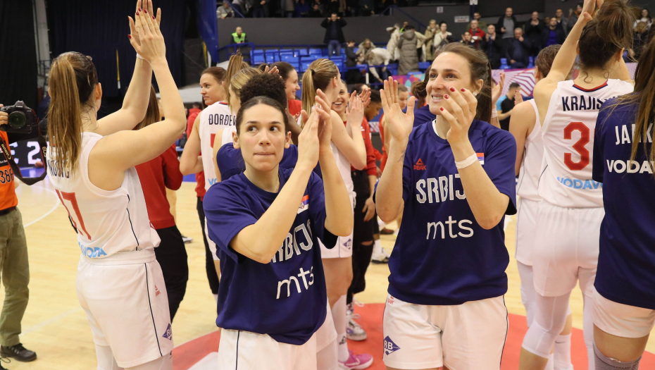STOTKA ZA SREĆAN PUT NA EVROPSKO PRVENSTVO Košarkašice Srbije deklasirale Bugarsku, Ivon Anderson briljirala