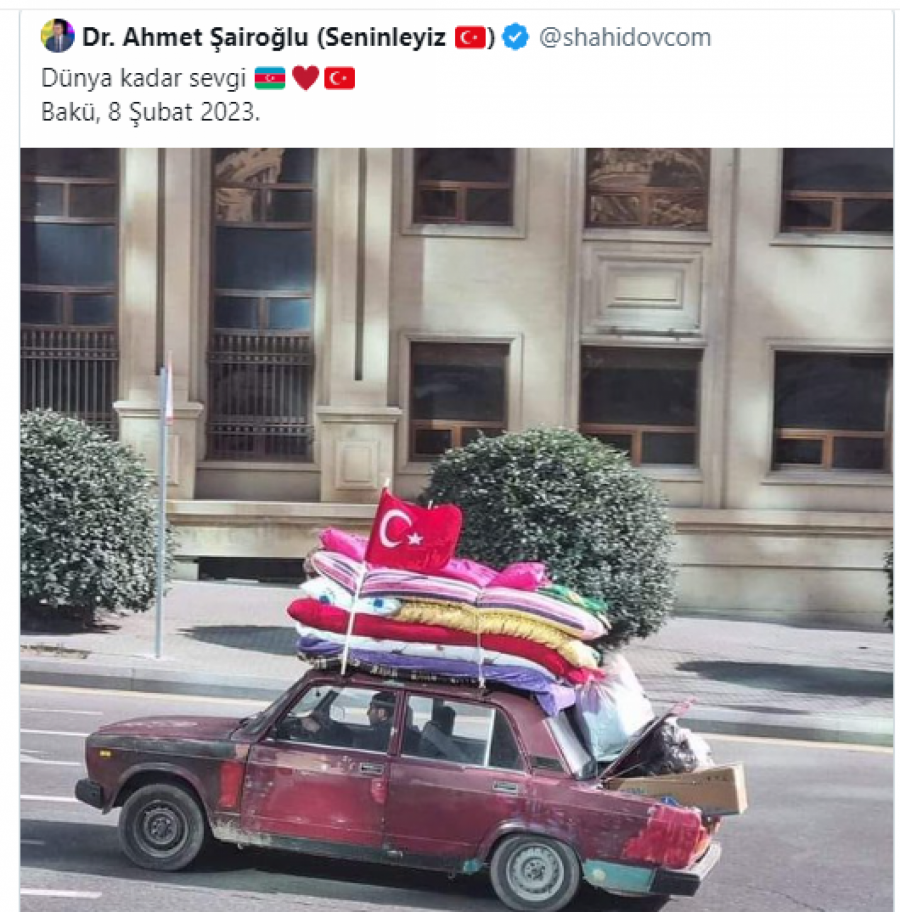 SLIKA KOJA JE PROBUDILA SVET U stari auto spakovao sve što je moglo, pa iz trošne kuće krenuo u pomoć Turskoj