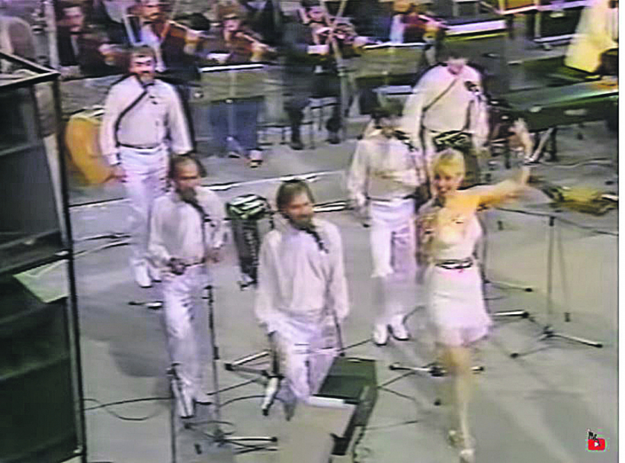 ČUVAO SAM TU PESMU 12 GODINA Saša Popović ekskluzivno za Alo! otkrio zbog čega je odlučio da ponovo okuša sreću na Evroviziji