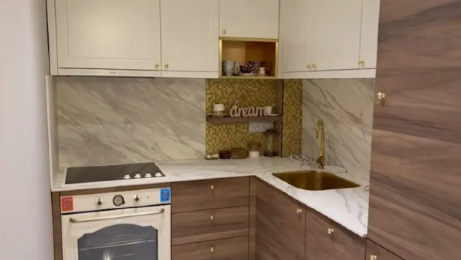 Stan Aleksandre Tadić