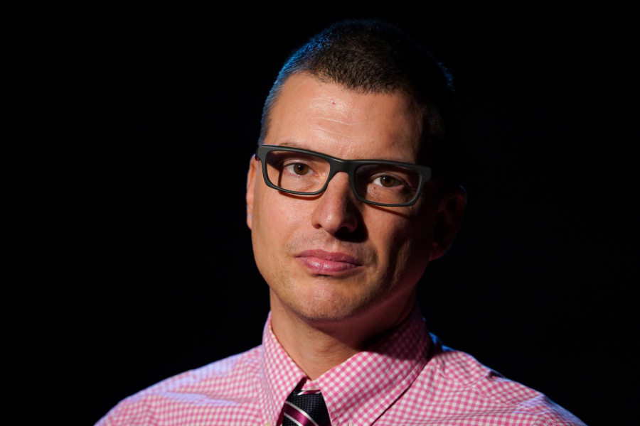 MILION EVRA ZA ODABRANE ZVEZDE! Afera drma RTS! Direktor Javnog servisa bahato čašćavao pojedine zaposlene na osnovu samo njemu poznatog kriterijuma