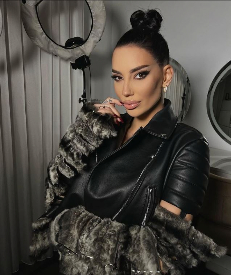 KAĆA GRUJIĆ ZAPEVALA UŽIVO PA ŠOKIRALA SVE Zvuči bolje nego na CD- u! (FOTO + VIDEO)