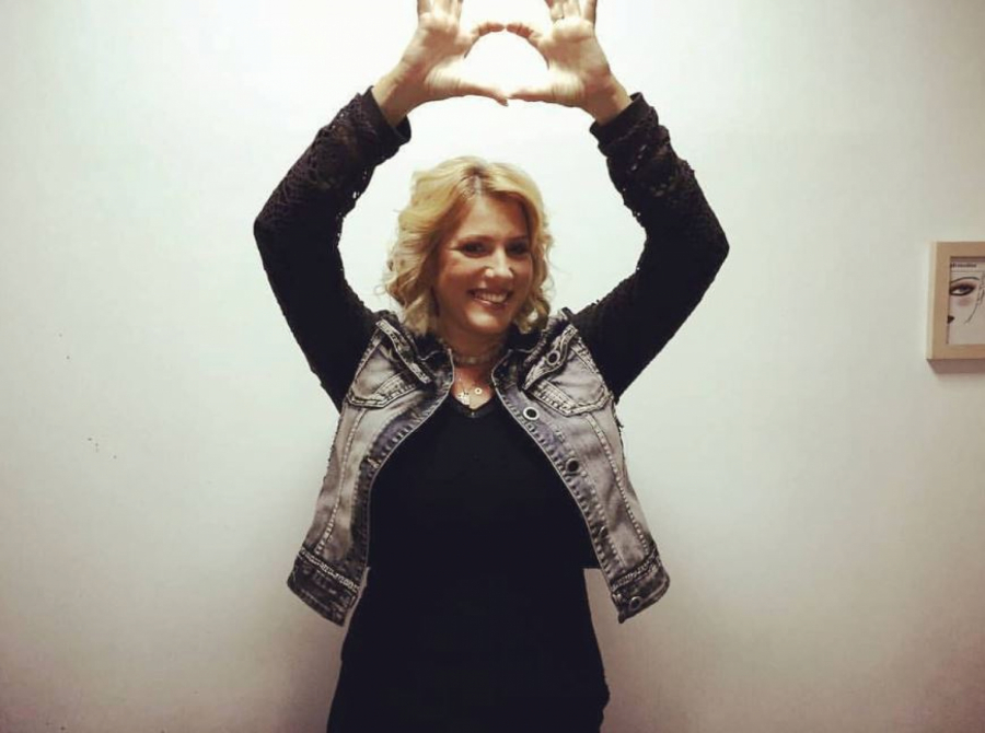 MAJU ČEKA BOGATI RUS? Spremio verenički prsten, samo čeka Takijev blagoslov