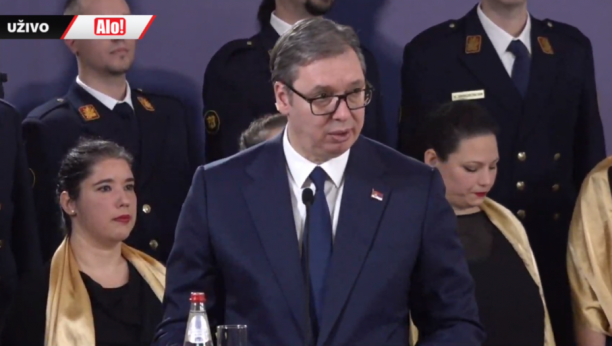 VUČIĆ U PREDSEDNIŠTVU SA ZASLUŽNIM GRAĐANIMA Predsednik uručio odlikovanja povodom Dana državnosti Srbije (VIDEO)